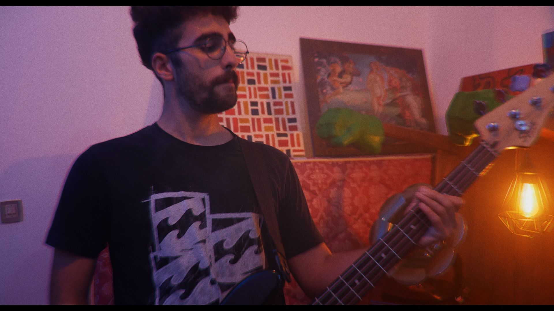 MMT_GOLDEN_WATER_STILL_2.2.1