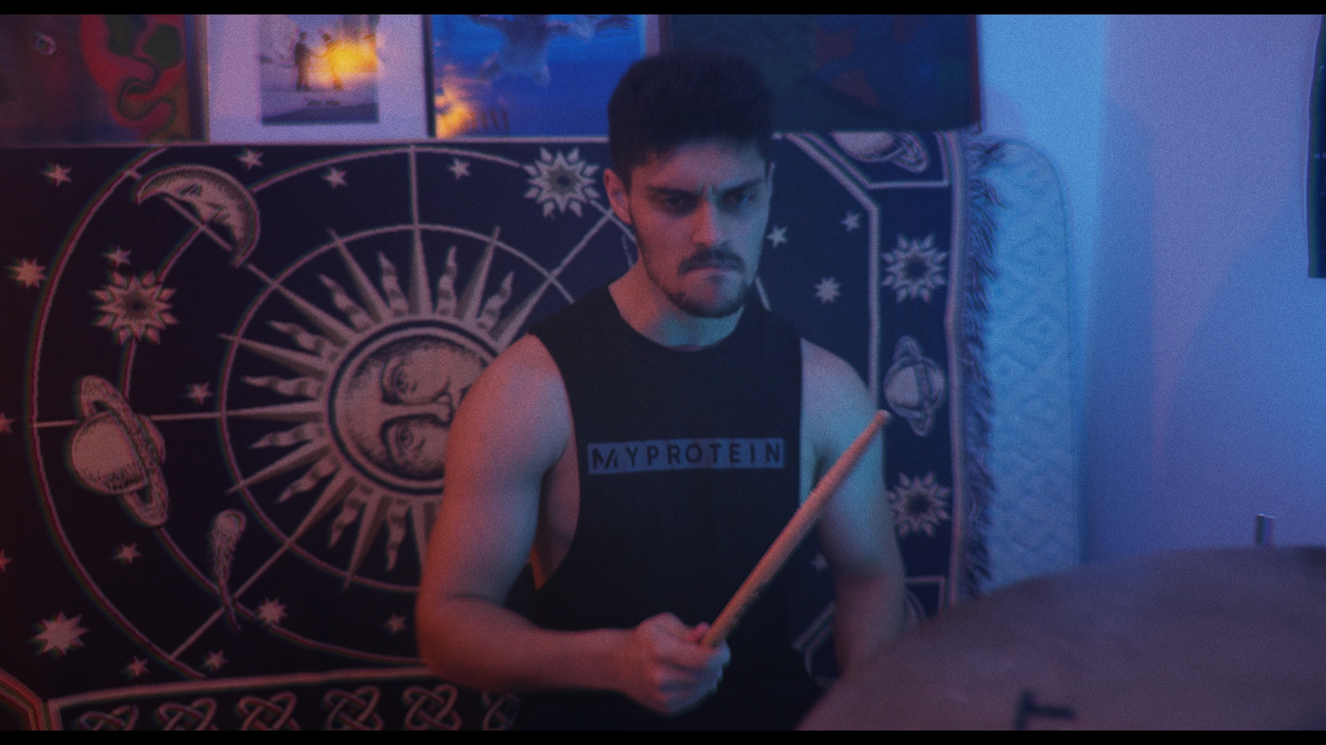 MMT_GOLDEN_WATER_STILL_2.4.1